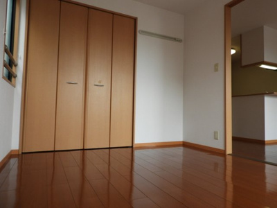 【寝室】 | リビングタウン旭川　B棟