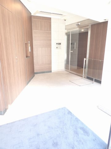 レジディア文京小石川Ⅱのエントランス