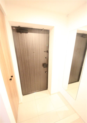 【玄関】 | ファーストフィオーレ谷町六丁目フェリシア