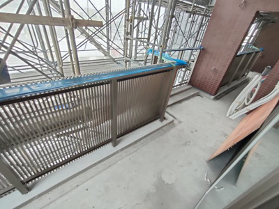 【バルコニー】 | グランエスポワール | バルコニーからの眺めを楽しみながら食事をしませんか