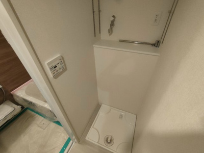【設備】 | グランエスポワール | 洗濯機置き場です