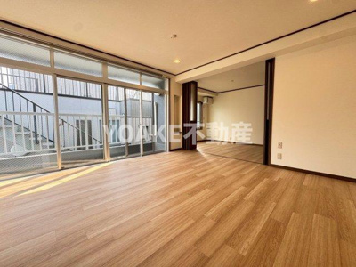 【居間・リビング】 | ラベンダーコート