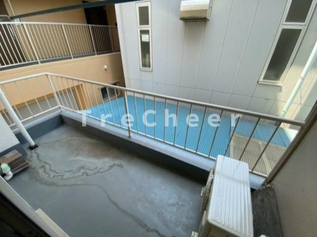 岡田荘のバルコニー