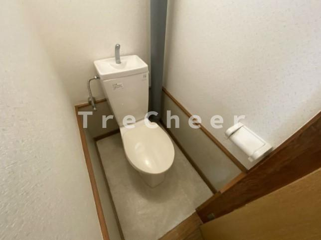 岡田荘のトイレ