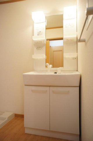 セレノ・サンリットの洗面所