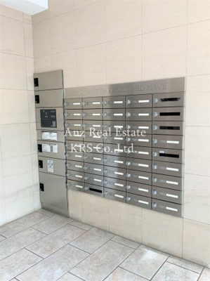 【その他共用部分】 | アリス・マナーガーデン新町 | 大切な荷物の受け取りに便利な宅配ボックス設置！