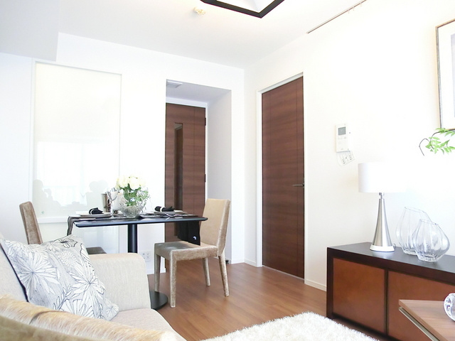 パークアクシス西巣鴨の居間・リビング|広々12帖のＬＤＫ♪