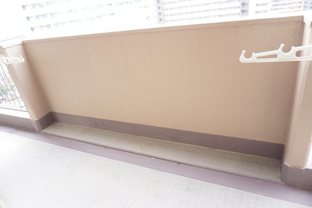 シャトー第二八戸ノ里のバルコニー