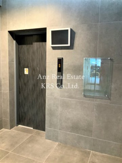 【その他共用部分】 | ロッカベラアパートメント | エレベーターは防犯カメラが付いているので、安心です♪