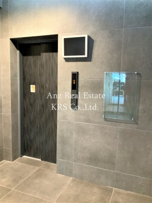 【その他共用部分】 | ロッカベラアパートメント | エレベーターは防犯カメラが付いているので、安心です♪