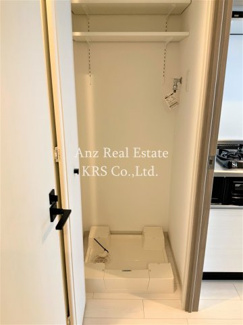 【設備】 | ロッカベラアパートメント | 洗濯置場が室内にあります♪