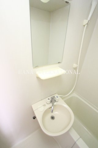 レオパレスピエールの洗面所