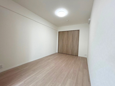 【洋室】 | ルワージュ・フェルティくずは