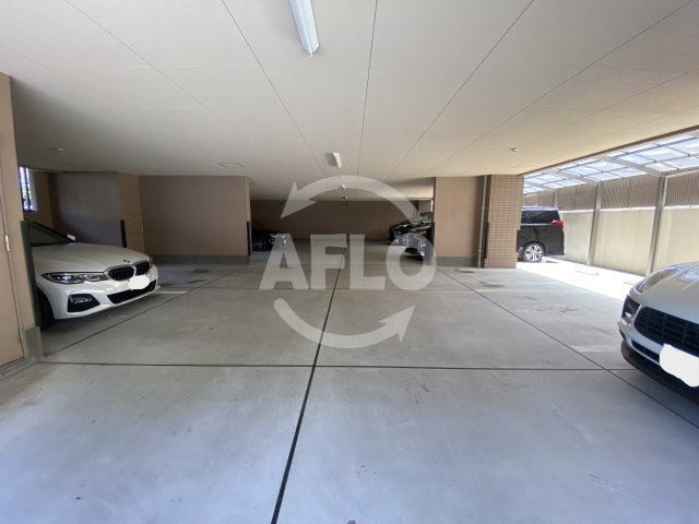 帝塚山　松寿庵　住吉小学校の駐車場|帝塚山松寿庵　駐車場