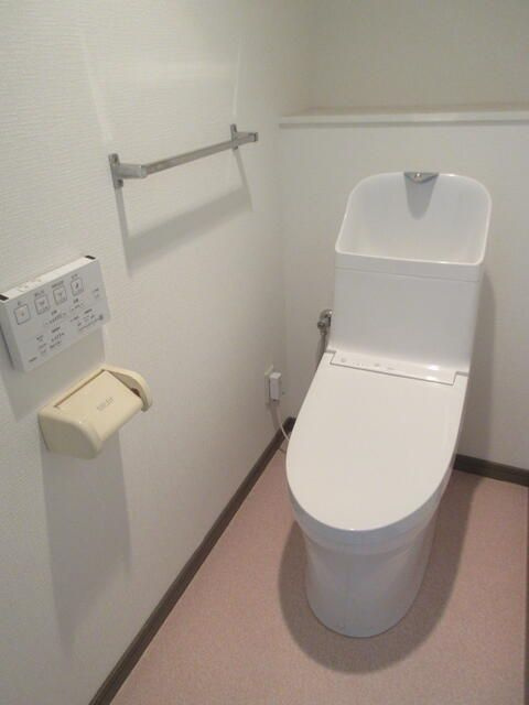 ライオンズマンション春日ガーデンのトイレ