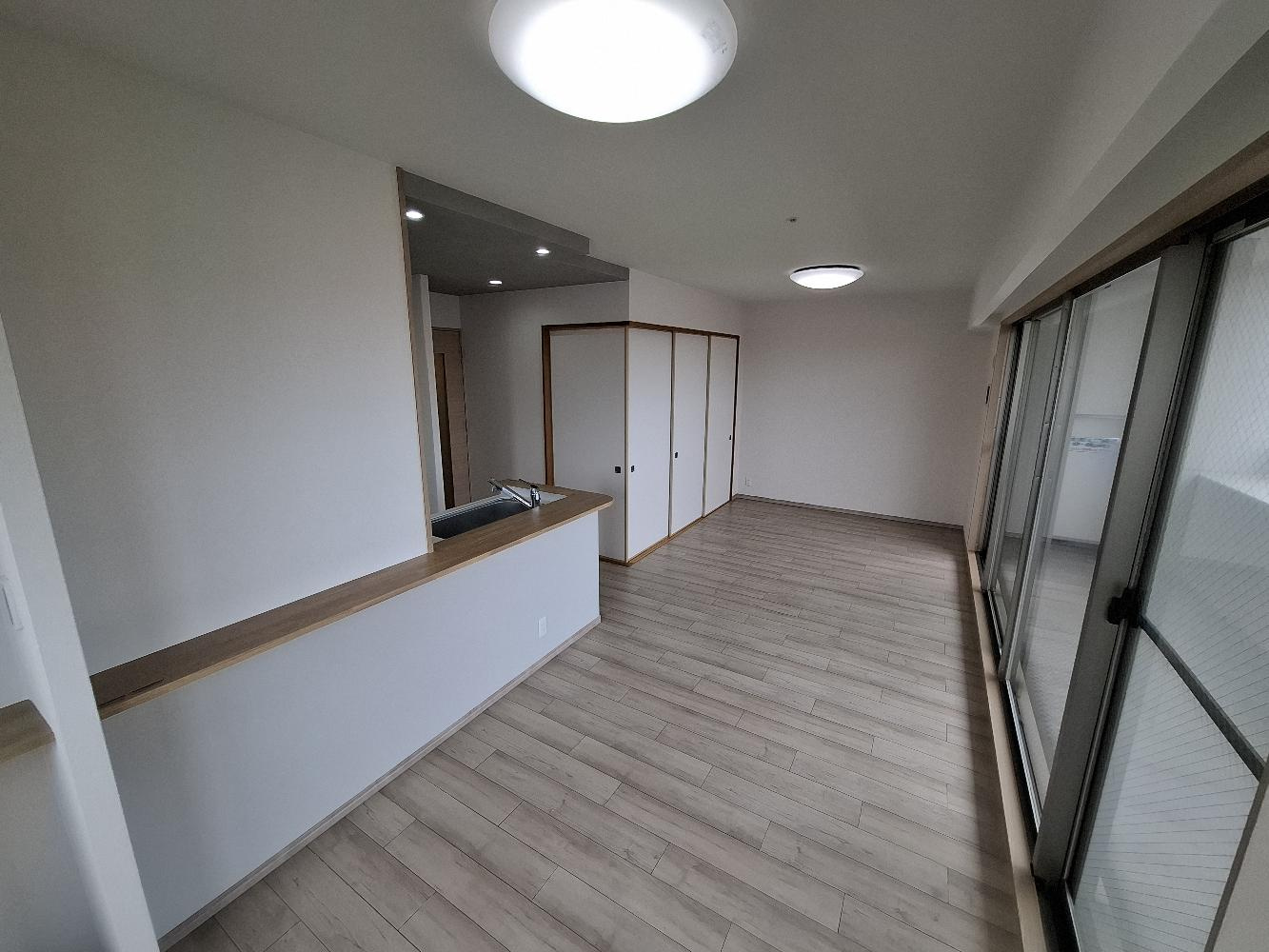 グランアッシュ天美駅前の居間・リビング