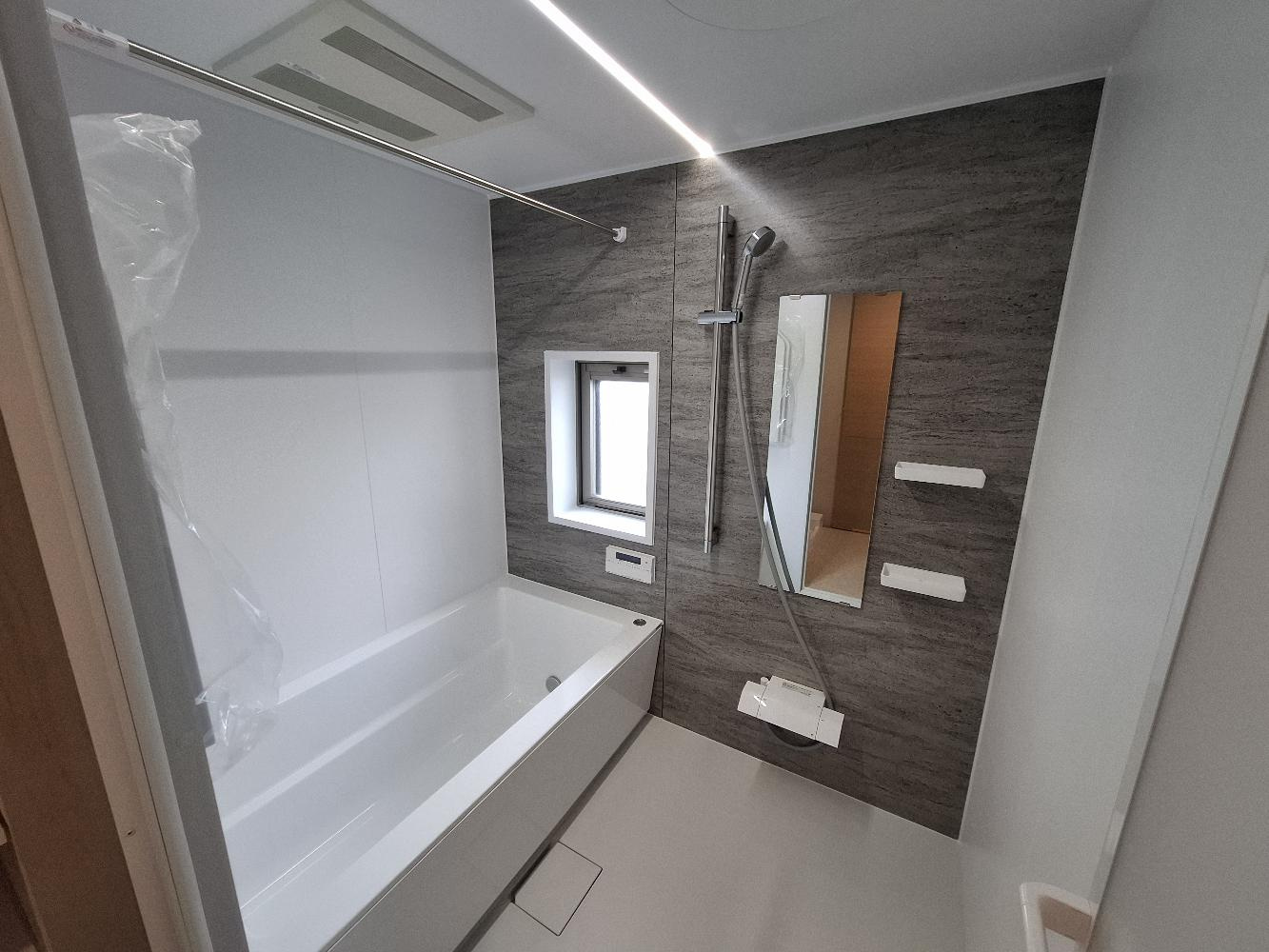 グランアッシュ天美駅前の浴室