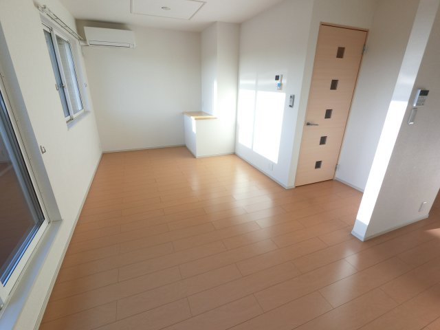 【居間・リビング】