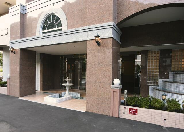 グランファーレ円山公園南のエントランス| 