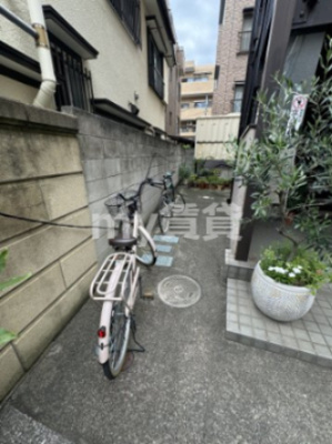  | フローラルハイツ