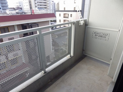 【バルコニー】 | アンオゥル鵜の森 | 別室同型写真