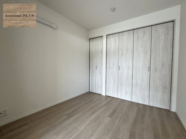 高殿コーポの洋室