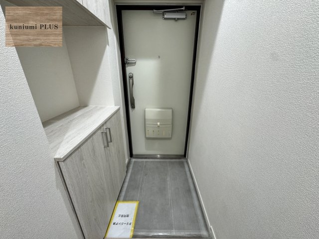 高殿コーポの玄関