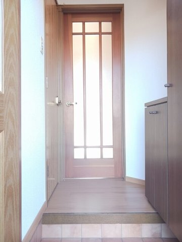 サンライズ・ＡＲＡＩの玄関|シンプルで使いやすい玄関です