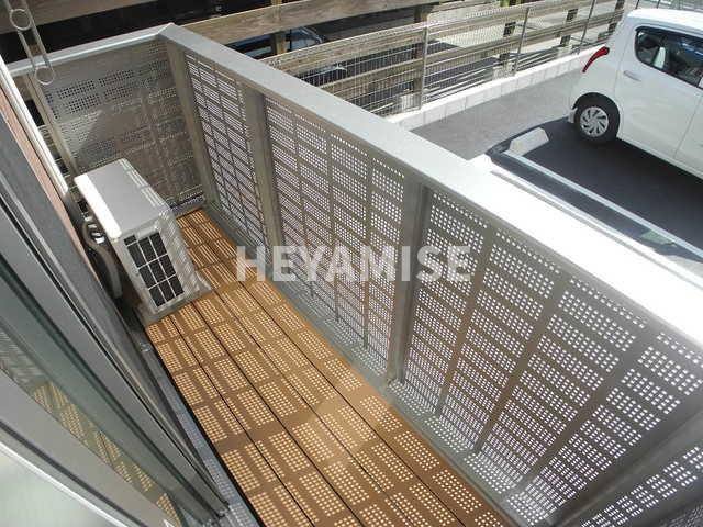 ウィット悠のバルコニー