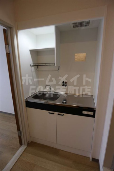 【キッチン】 | エスタイル天保山 | お料理しやすいキッチンです