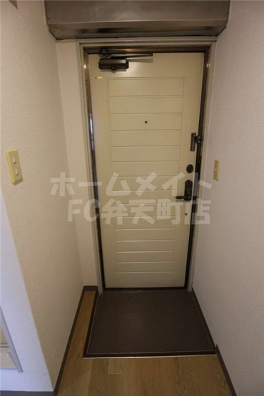 【玄関】 | エスタイル天保山 | シンプルで使いやすい玄関です