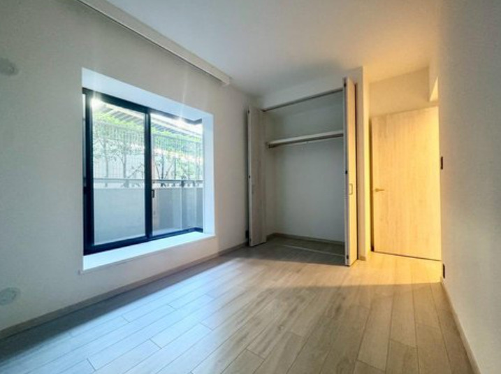 ガーデンズ綱島スカイウイングの洋室|リフォーム物件！住宅街立地で夜も静かに眠れそうです