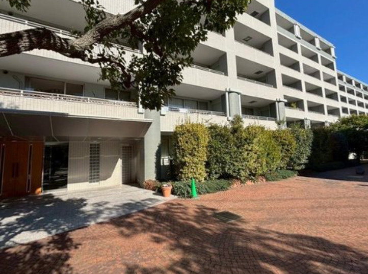 ガーデンズ綱島スカイウイングの外観|総戸数239戸の大規模マンション