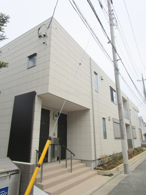 ミモザの小路の外観