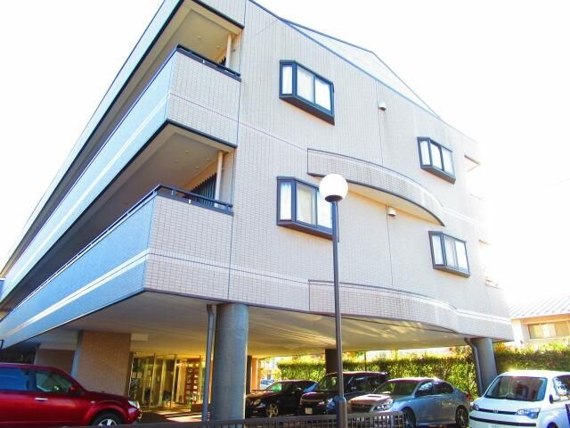 グレイトバレーの駐車場