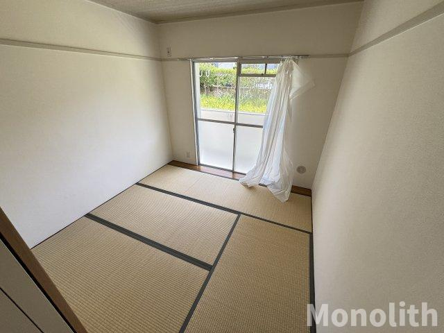 光明台28号棟の和室
