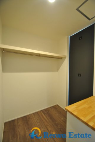 中古戸建　茅ヶ崎市赤羽根の収納