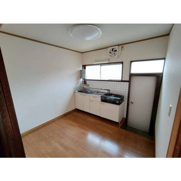 白沢戸建ての居間・リビング