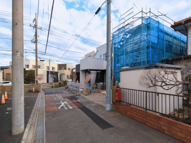 富士見市上沢３丁目の新築一戸建の前面道路含む現地写真|南西側4m公道です。