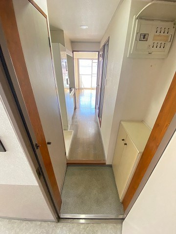 ハイムTAKAの玄関