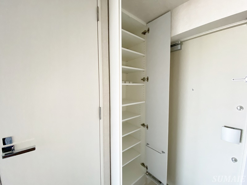 Alivis東十条の収納|シューズボックスです☆