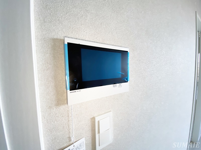 Alivis東十条のセキュリティ|モニター付きインターホンです☆