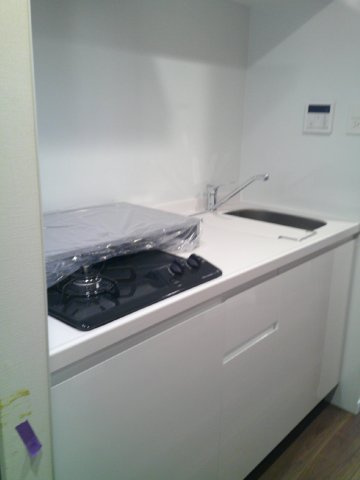 大阪市中央区瓦屋町１丁目の賃貸マンションのキッチン