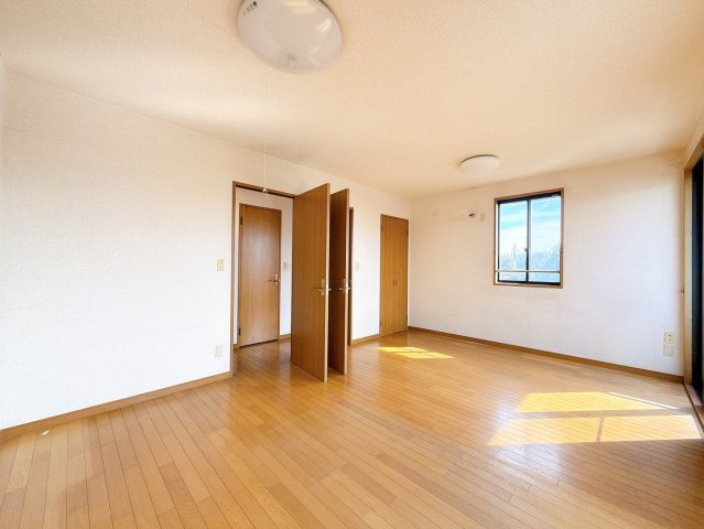 【洋室】 | 渋川市北橘町　中古住宅
