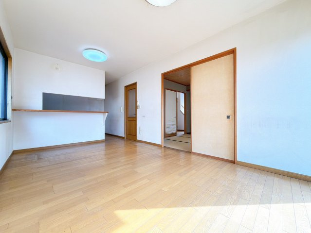 【居間・リビング】 | 渋川市北橘町　中古住宅