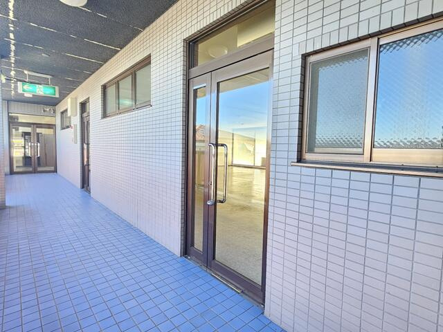 ユープラザⅡの玄関