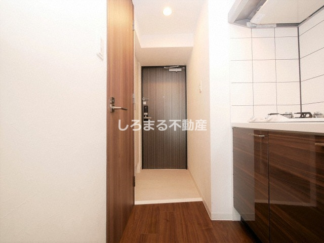 エスリード大阪CENTRAL AVENUEの玄関