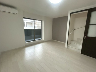 【洋室】 | 中京区壬生森町　店舗付住宅