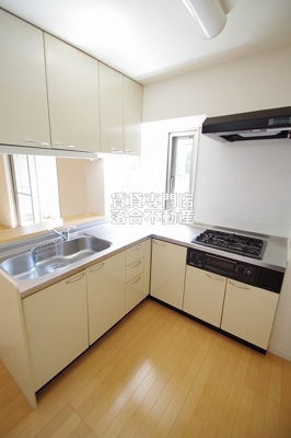 【キッチン】 | リリーウェル | お料理も楽しくなるL字型キッチン♪