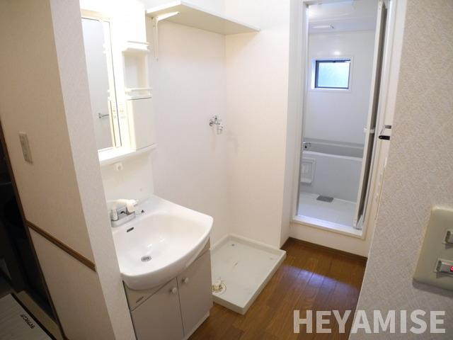 ステラ本町の洗面所|※同間取りの別のお部屋の写真です※